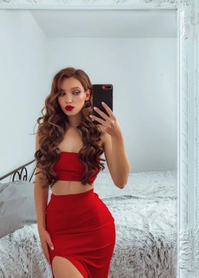 Проститутка Максин